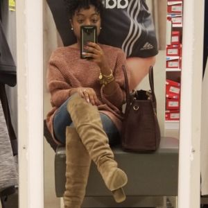 Meet your Posher, Ashley